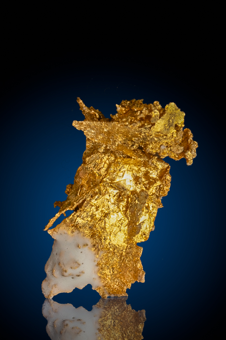 (image for) Jagged, Brilliant Natural Gold Quartz Nugget - Round Mountain, NV - 0.82 grams